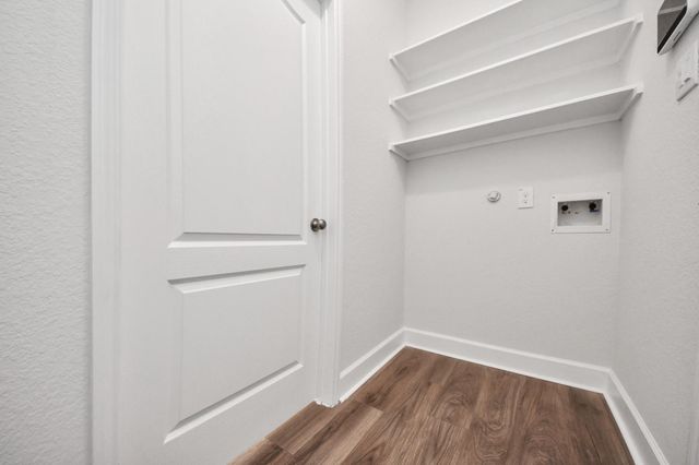 1614 Diamond Mountain Drive, Rosharon, TX 77583