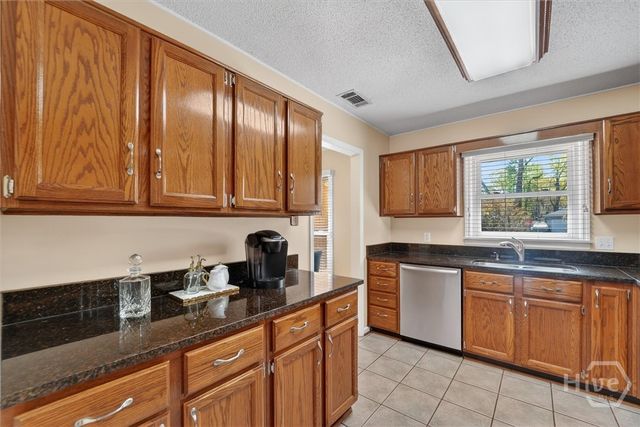 10 Levee Road, Savannah, GA 31419