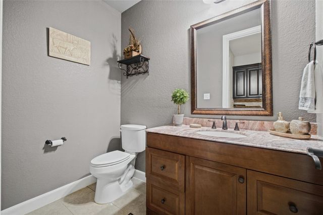 127 Mountain Laurel Drive, Montgomery, TX 77316