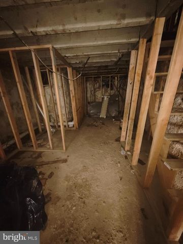 1641 W TORONTO ST, Philadelphia, PA 19132