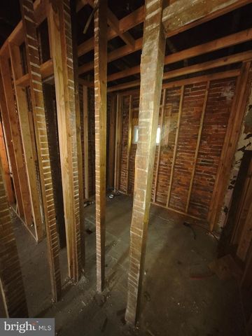 1641 W TORONTO ST, Philadelphia, PA 19132