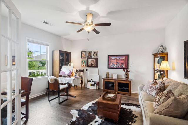 3005 Bishop Ln, Columbia, TN 38401