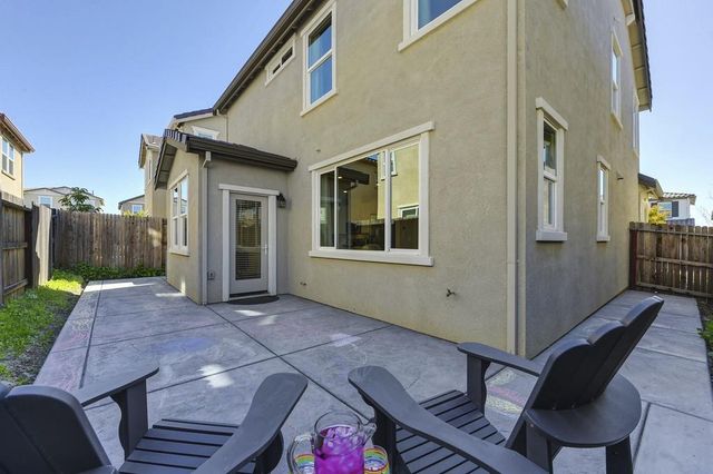 4264 Emerald Gate Ln, Folsom, CA 95630