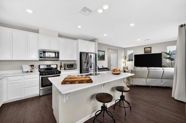 4264 Emerald Gate Ln, Folsom, CA 95630