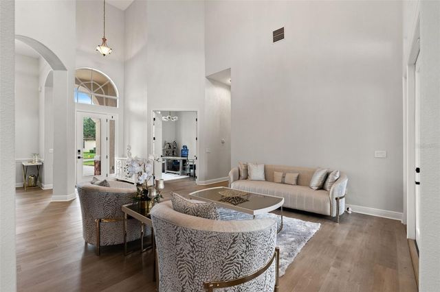 8412 DUNHAM STATION DRIVE, Tampa, FL 33647