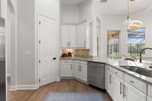 8412 DUNHAM STATION DRIVE, Tampa, FL 33647