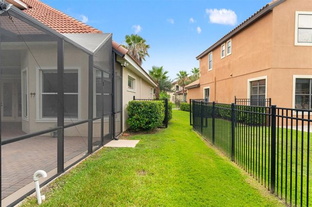 8412 DUNHAM STATION DRIVE, Tampa, FL 33647