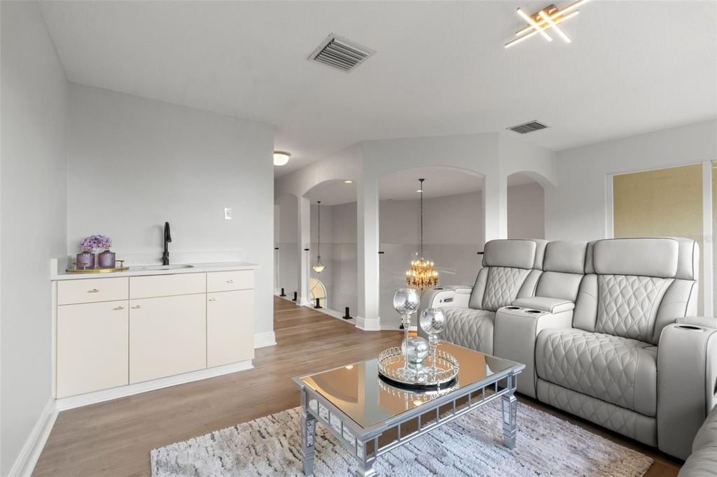 Image 60 of property listing at 8412 DUNHAM STATION DRIVE, Tampa, FL 33647