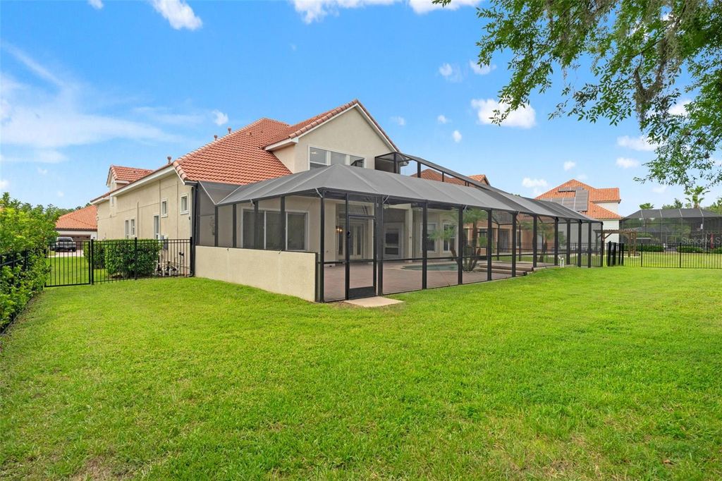 Image 89 of property listing at 8412 DUNHAM STATION DRIVE, Tampa, FL 33647