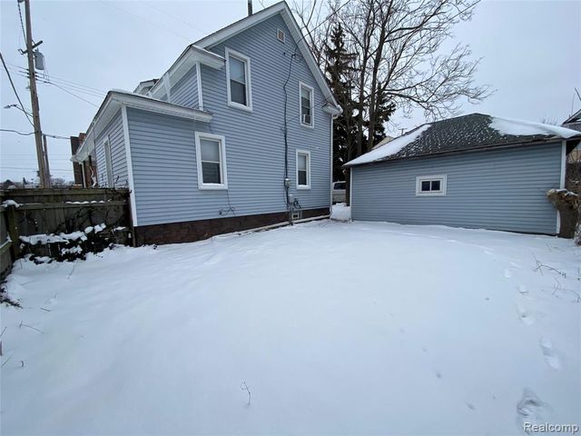 75 Green Street, Pontiac, MI 48341