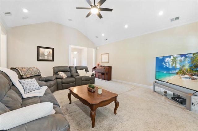 21418 Tan RD, Smithfield, VA 23430