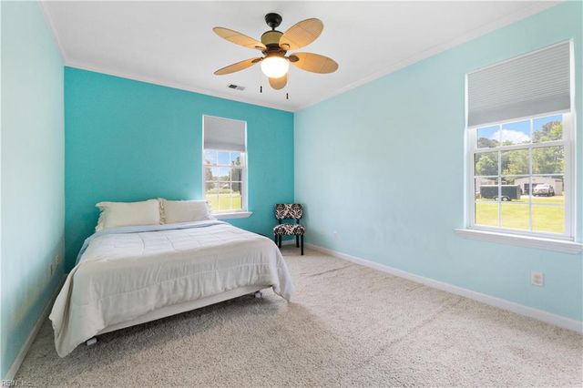 21418 Tan RD, Smithfield, VA 23430