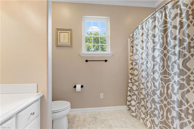 21418 Tan RD, Smithfield, VA 23430