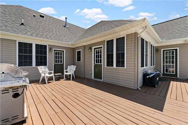 21418 Tan RD, Smithfield, VA 23430