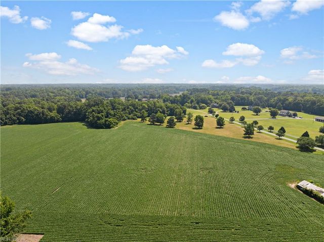 21418 Tan RD, Smithfield, VA 23430