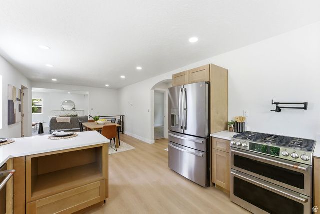 4215 S HOLLADAY BLVD, Holladay, UT 84124