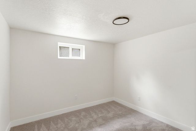 4215 S HOLLADAY BLVD, Holladay, UT 84124
