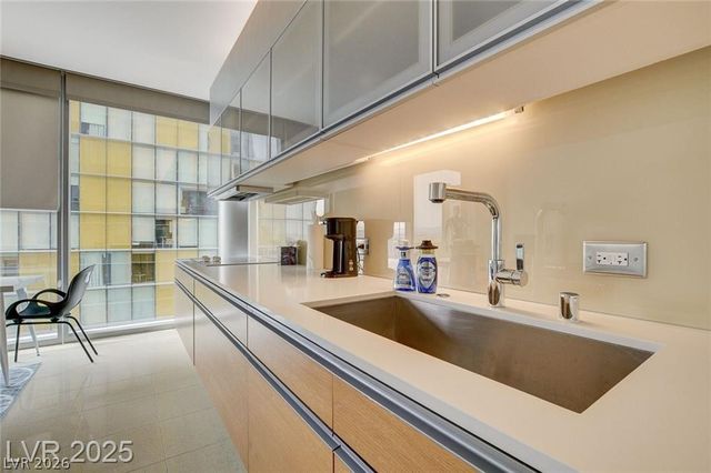 3722 South Las Vegas Boulevard 1010, Las Vegas, NV 89158
