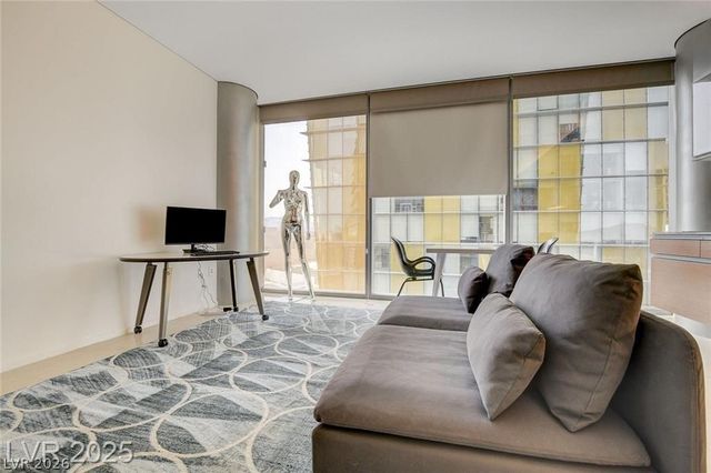 3722 South Las Vegas Boulevard 1010, Las Vegas, NV 89158