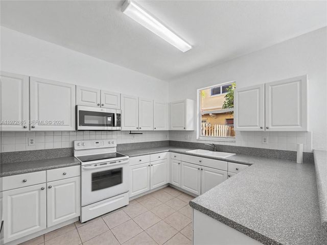 12874 SW 134th St 1, Miami, FL 33186