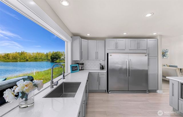 4431 Saltspring Drive, Ferndale, WA 98248