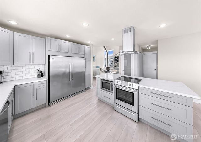 4431 Saltspring Drive, Ferndale, WA 98248