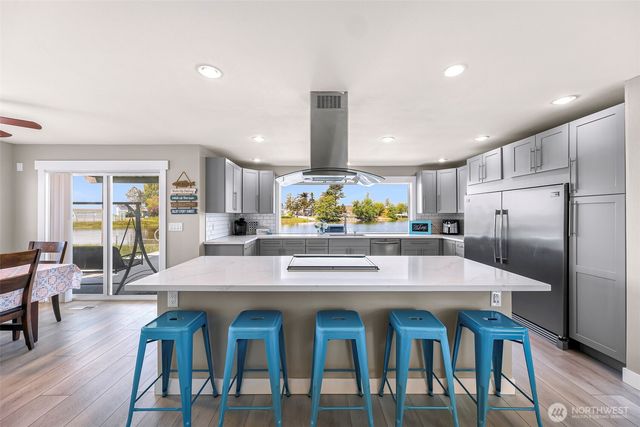 4431 Saltspring Drive, Ferndale, WA 98248