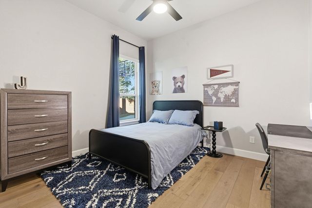 512 Choke Canyon LN, Georgetown, TX 78628