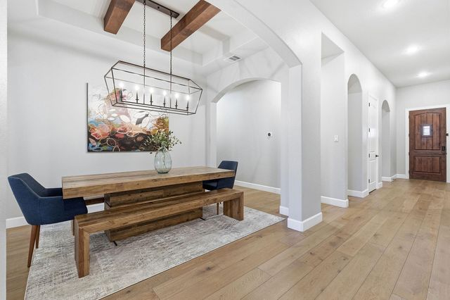 512 Choke Canyon LN, Georgetown, TX 78628