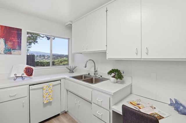 112 Linden Lane, San Mateo, CA 94402