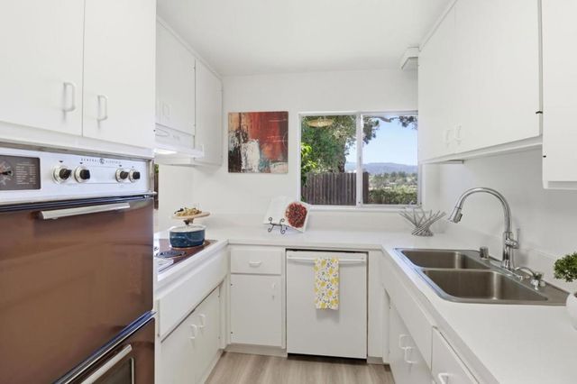 112 Linden Lane, San Mateo, CA 94402