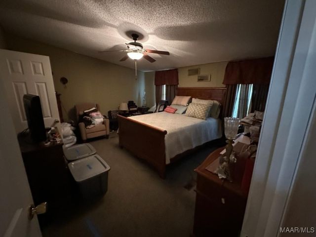 392 County Road 517 ., Valley Grande, AL 36703