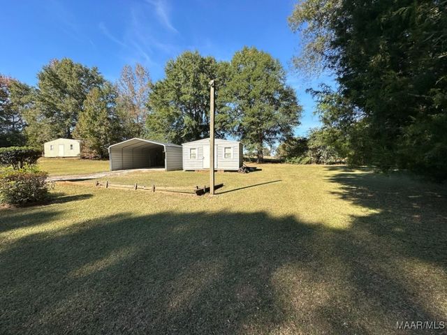 392 County Road 517 ., Valley Grande, AL 36703