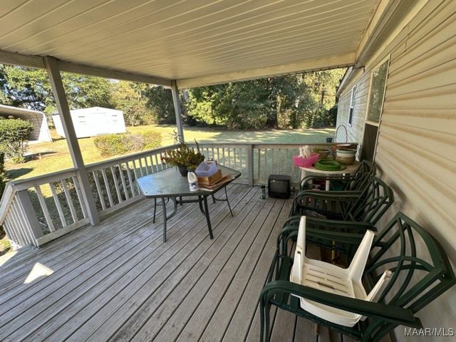 392 County Road 517 ., Valley Grande, AL 36703