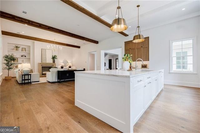 125 Laurel Brook Ln, Canton, GA 30115