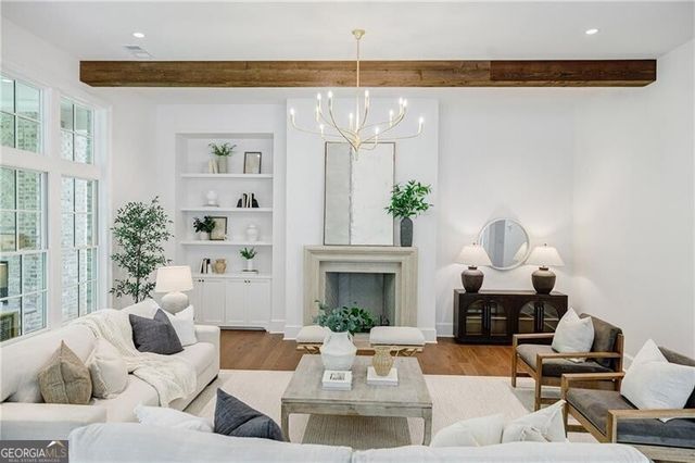 125 Laurel Brook Ln, Canton, GA 30115