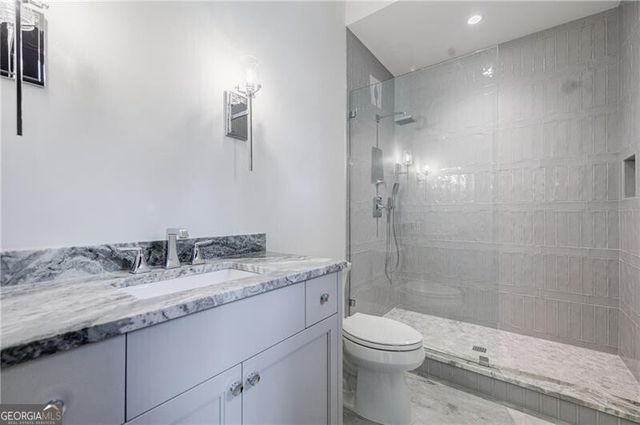 125 Laurel Brook Ln, Canton, GA 30115