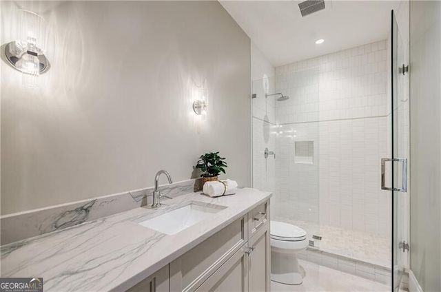 125 Laurel Brook Ln, Canton, GA 30115