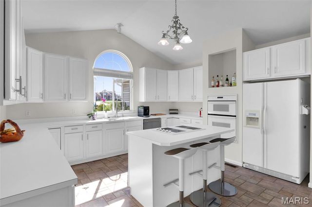 2211 Dartmouth Place Drive, Wildwood, MO 63011