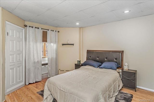 58-29 60th Lane, Maspeth, NY 11378