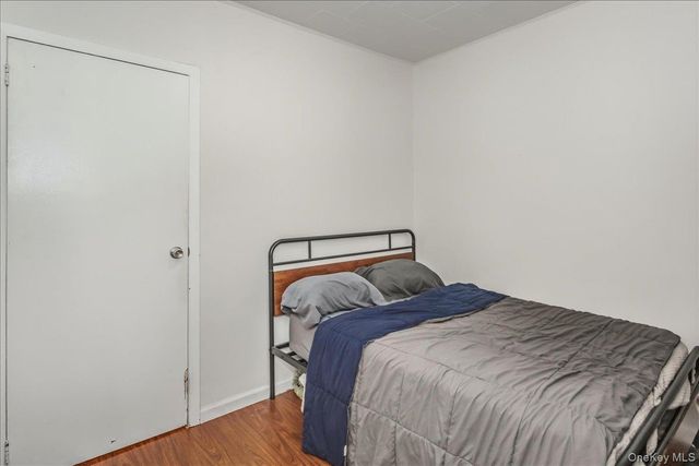 58-29 60th Lane, Maspeth, NY 11378