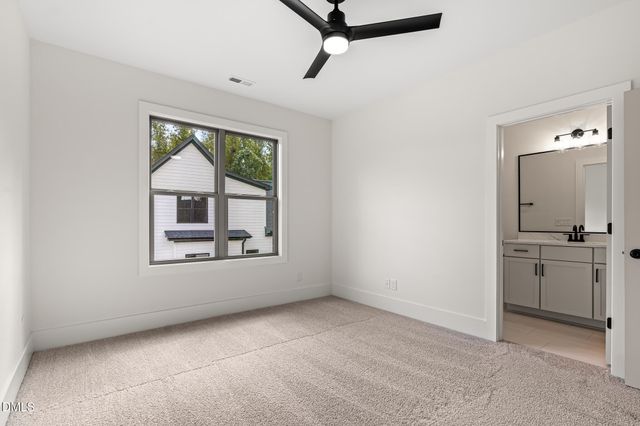 3905 Cedar Knolls Drive, Youngsville, NC 27596