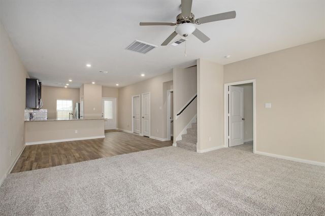 282 moonstone Way, Princeton, TX 75407