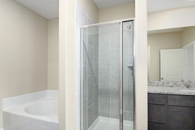 282 moonstone Way, Princeton, TX 75407