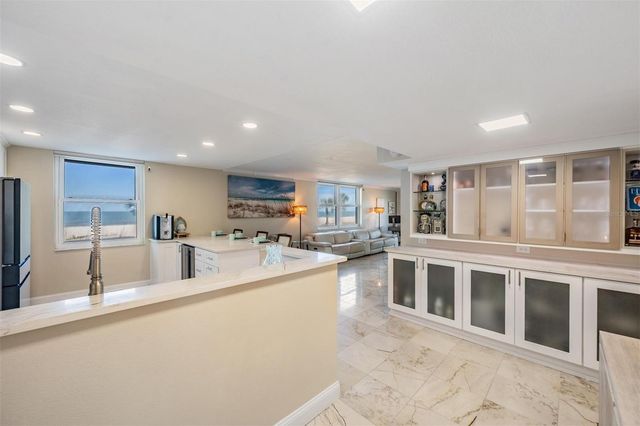 1400 GULF BOULEVARD 109, Clearwater Beach, FL 33767