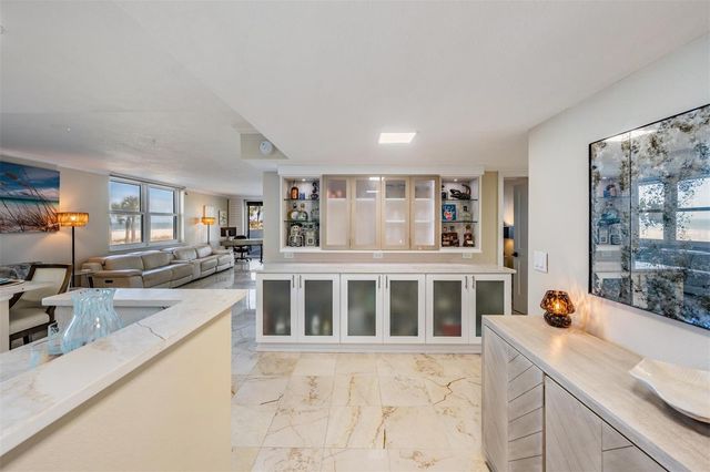 1400 GULF BOULEVARD 109, Clearwater Beach, FL 33767