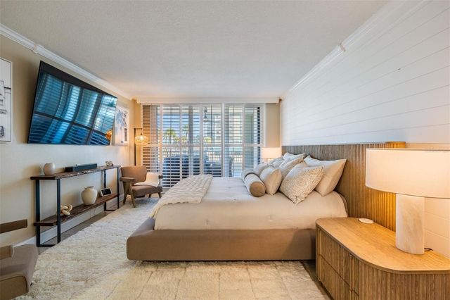 1400 GULF BOULEVARD 109, Clearwater Beach, FL 33767