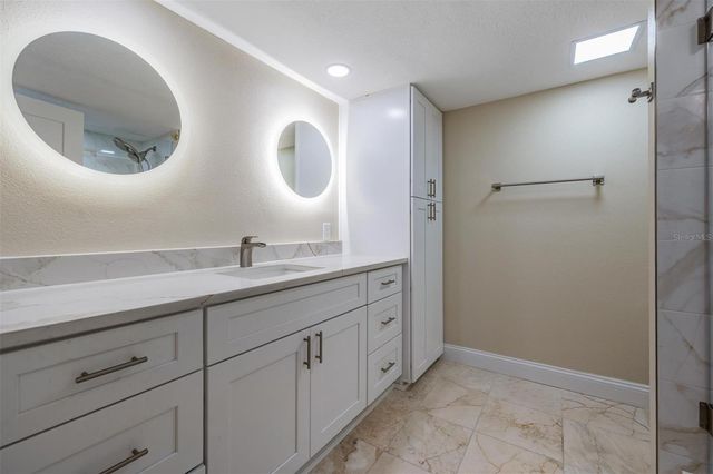 1400 GULF BOULEVARD 109, Clearwater Beach, FL 33767