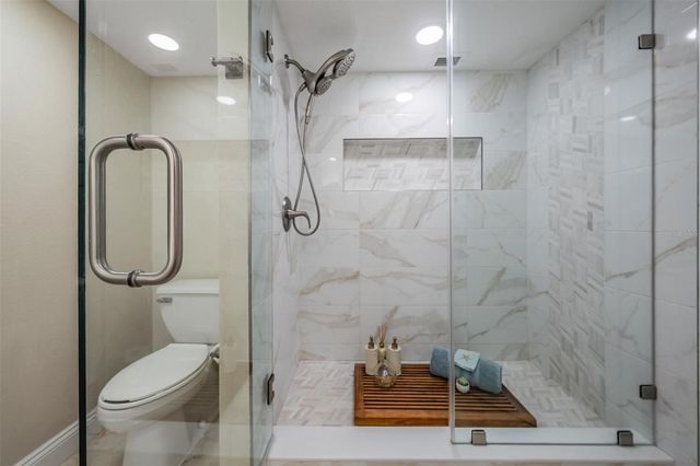 1400 GULF BOULEVARD 109, Clearwater Beach, FL 33767