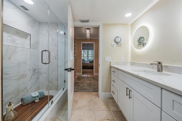 1400 GULF BOULEVARD 109, Clearwater Beach, FL 33767